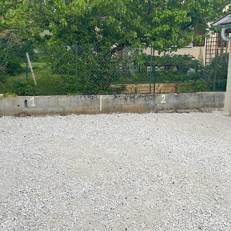 Bed and Breakfast Jardin Prive 2 La Ravoire Exterior foto