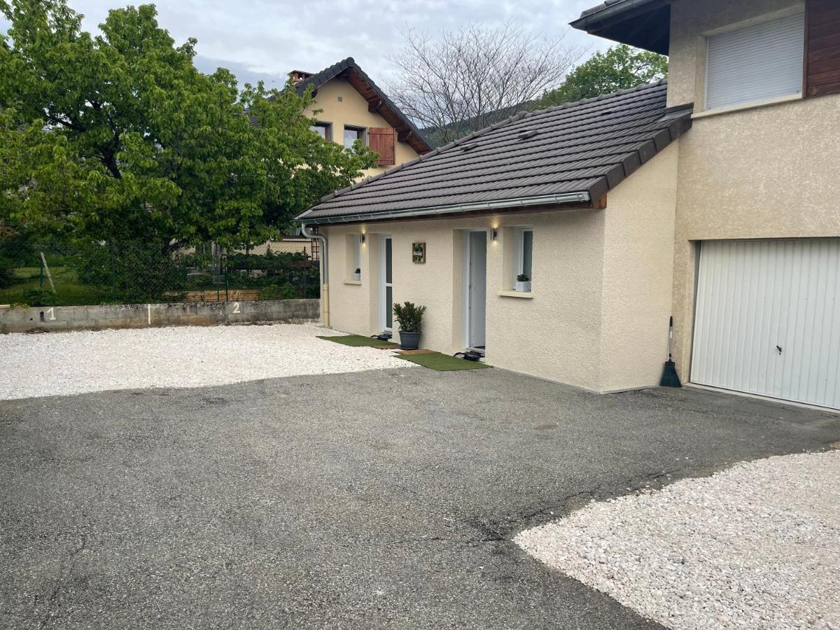 Bed and Breakfast Jardin Prive 2 La Ravoire Exterior foto